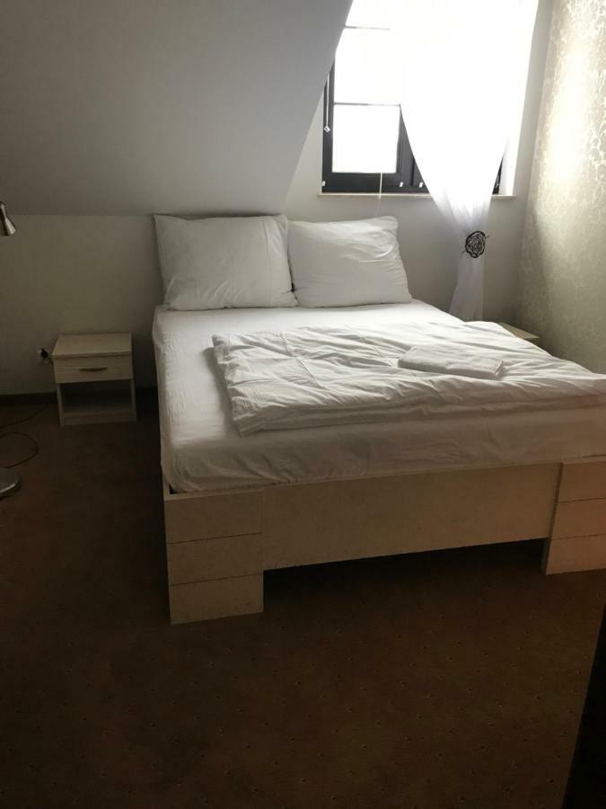 Gosciniec Pod Mlynem 호텔 이노우로추프 외부 사진